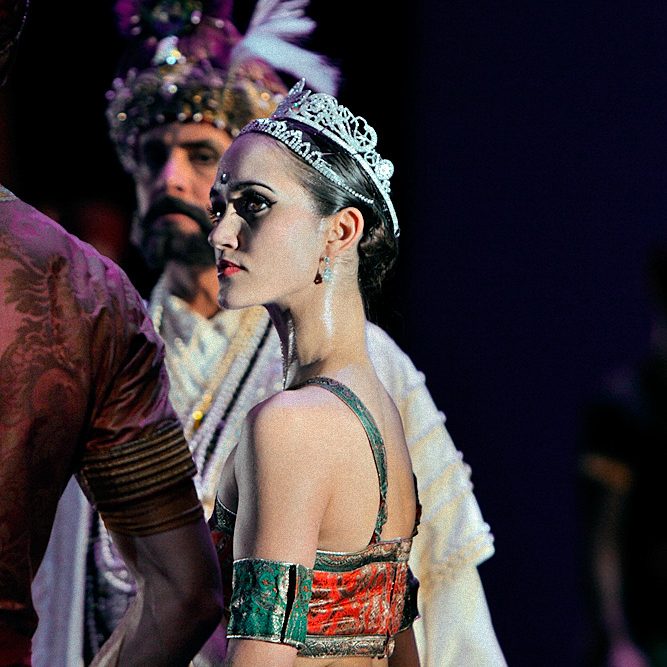 (c) Enrico Nawrath Sahrah Mestrovic in einer Vorstellung von La Bayadère fotografiert von Enrico Nawrath